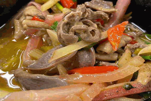 小杜鸡肠酸萝卜鸡杂加盟