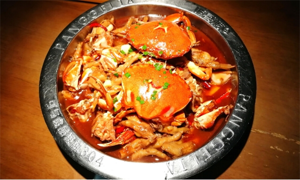 财哥肉蟹煲加盟