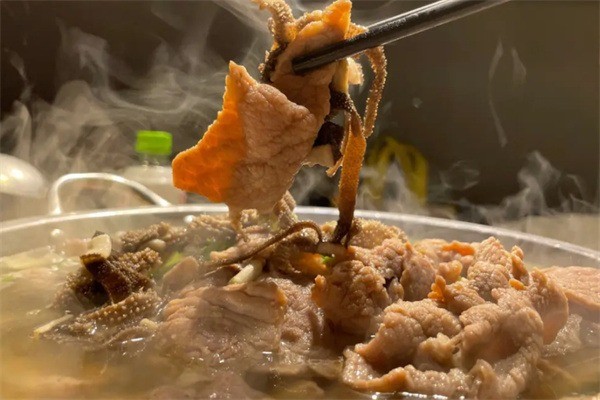 冯三娘跷脚牛肉加盟