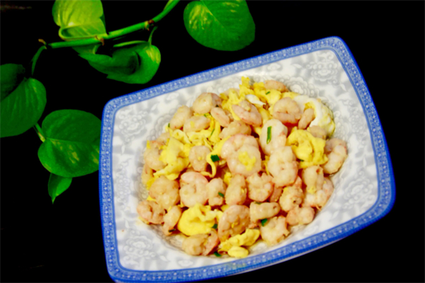 盎然家常菜加盟