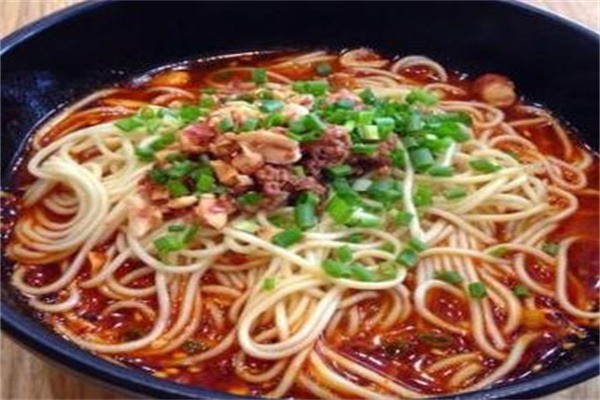 成五娃重庆小面加盟