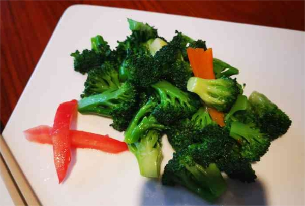 素茗乡素食馆加盟