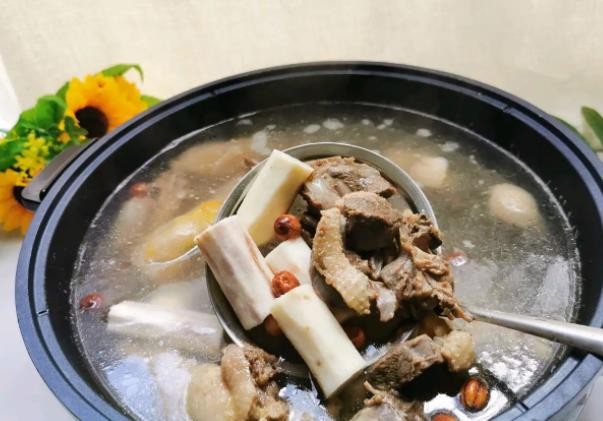恰娜老鸭汤加盟