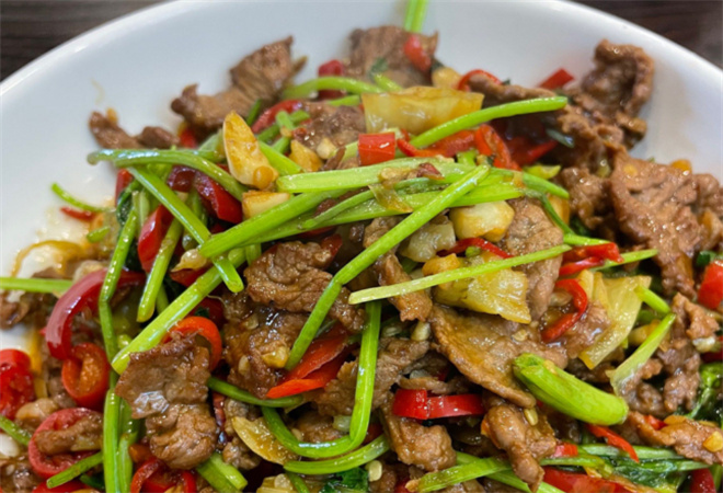 杨小湘湖南下饭菜 杨小湘湖南下饭菜