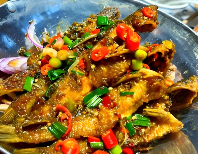 小辣椒湘菜馆加盟