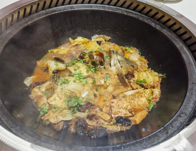 乌苏里江大鱼村铁锅加盟