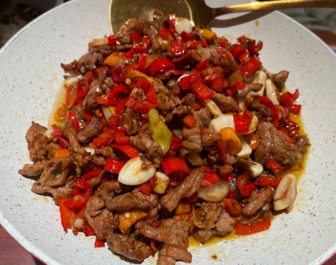 阿三哥小炒黄牛肉加盟
