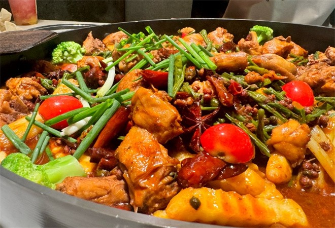 馨丫头鲜炒鸡加盟