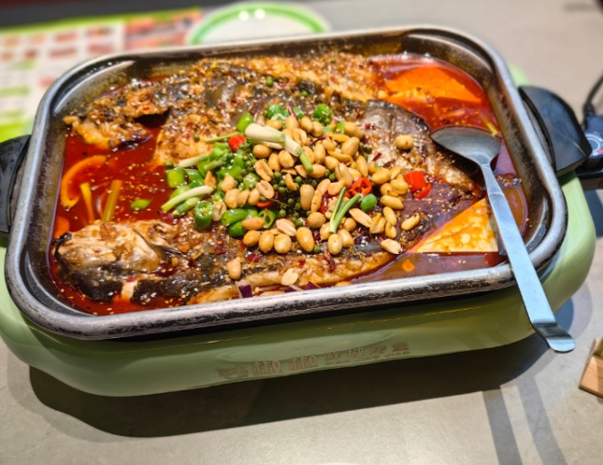 钱椒椒鲜椒烤鱼 钱椒椒鲜椒烤鱼