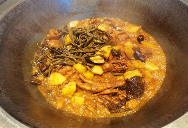 新福地铁锅炖加盟