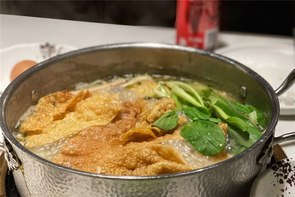 渝味酸菜鱼干锅鸡加盟