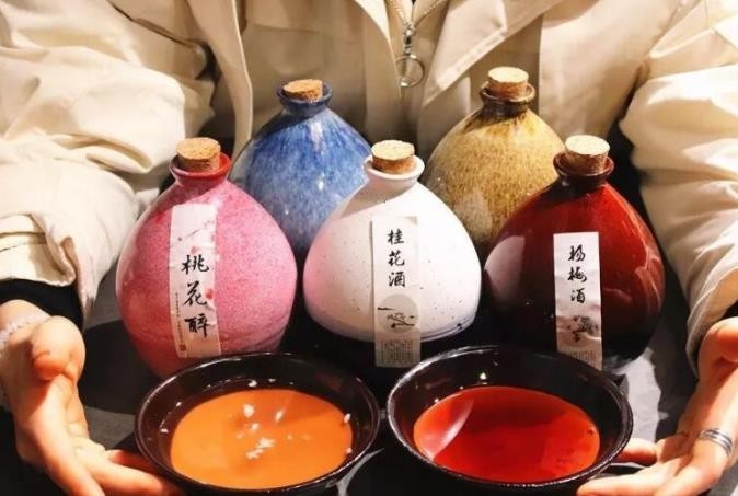 巷子里小酒馆