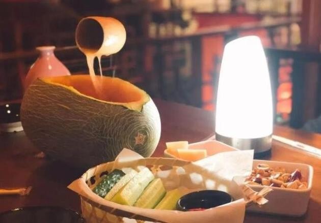 解忧小酒馆