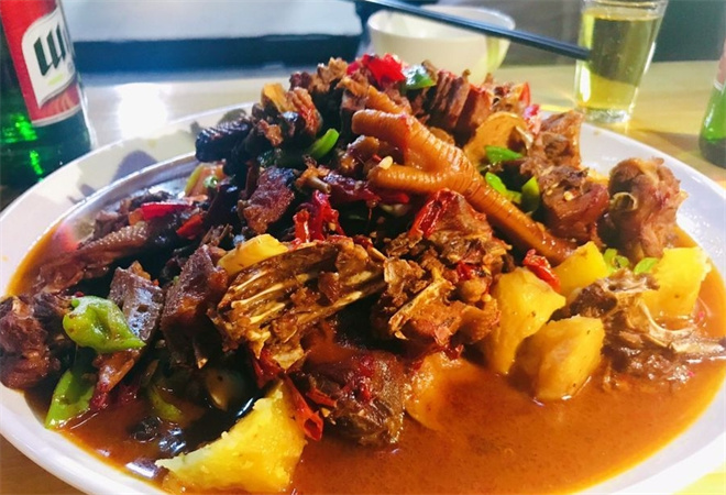 印疆里大盘鸡 印疆里大盘鸡