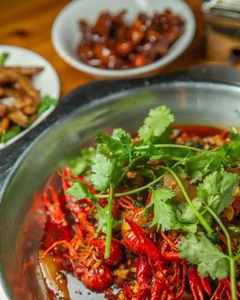 鲁哥饭店加盟