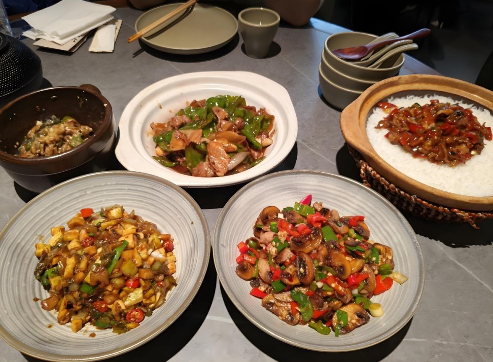 湘寻辣访湘菜