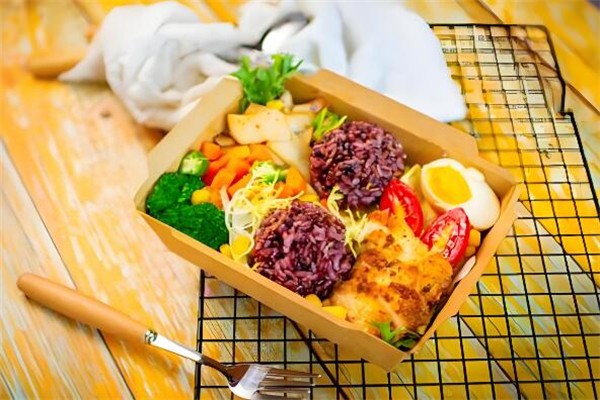 喜遇轻食加盟