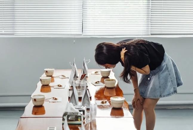 房角石咖啡与书