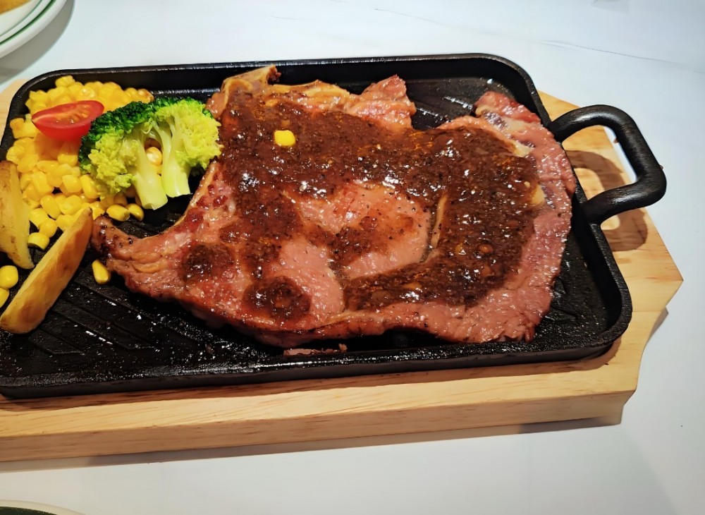 夏威驿牛排
