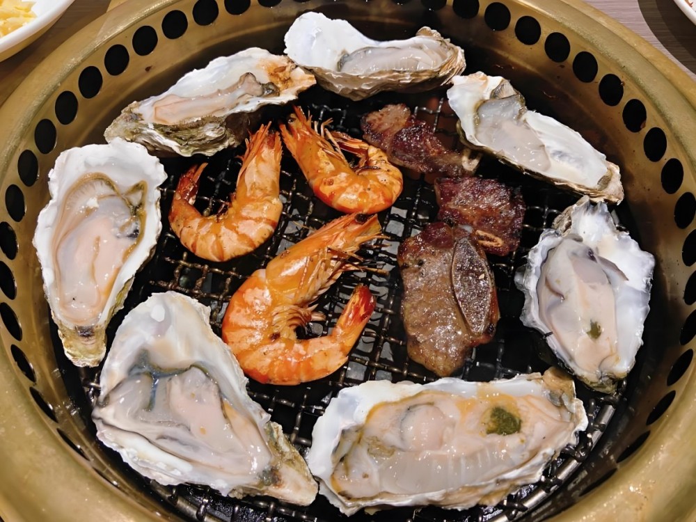 牛道日式料理炭火烤肉
