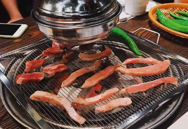 权韩自助烤肉