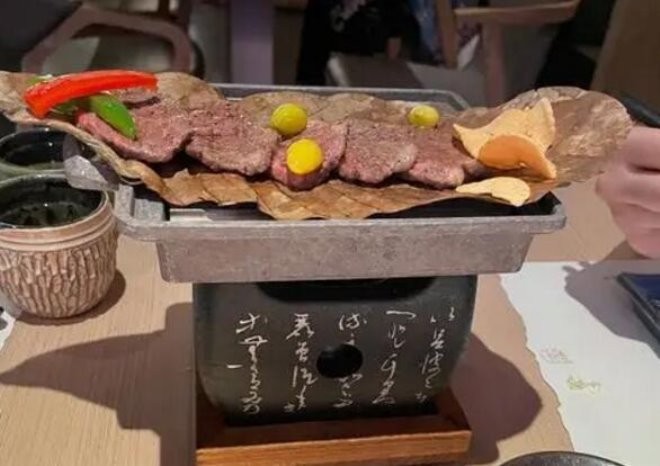 本源食集日式烧肉加盟