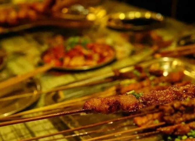 白玉串城烤串