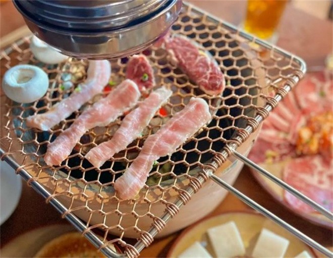 刘洋和烤肉