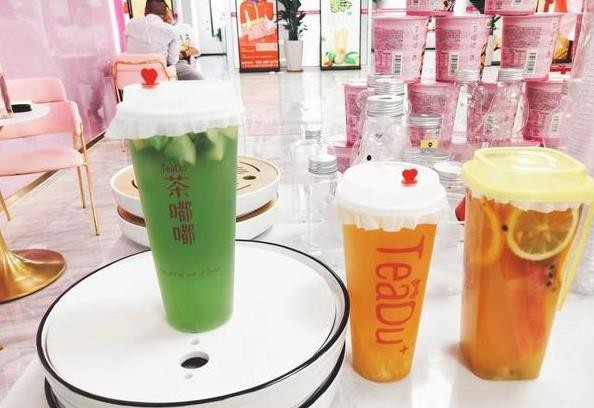 茶嘟嘟鲜果茶加盟