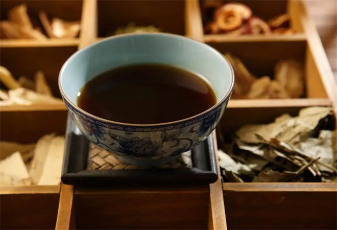 廿四味凉茶 廿四味凉茶