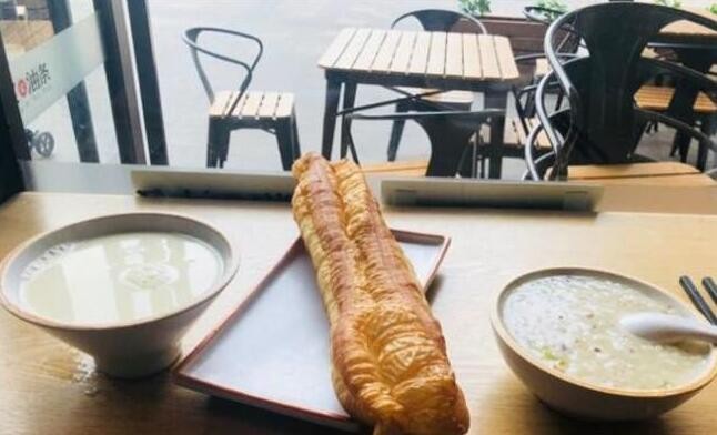 豆浆爱油条