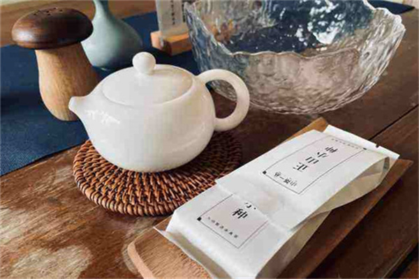 闲小茶加盟