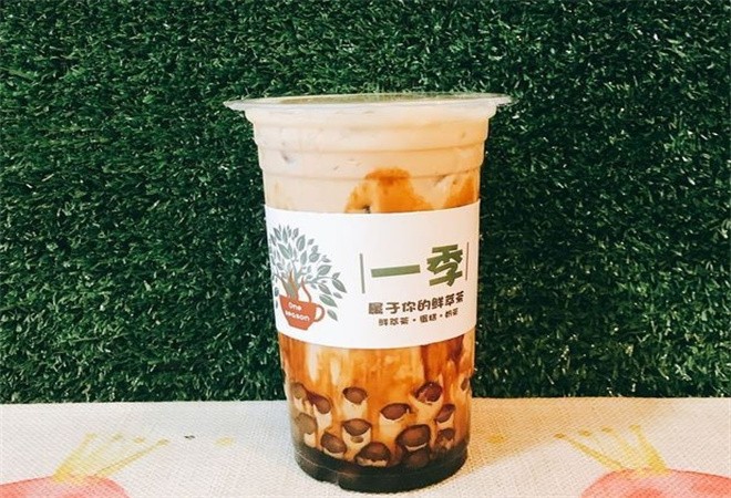 一季鲜萃奶茶加盟