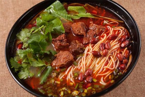 重阿兰牛肉面加盟