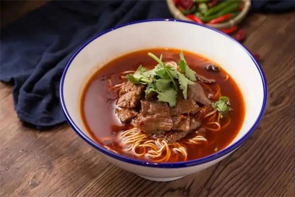 仟禧湾牛肉面加盟