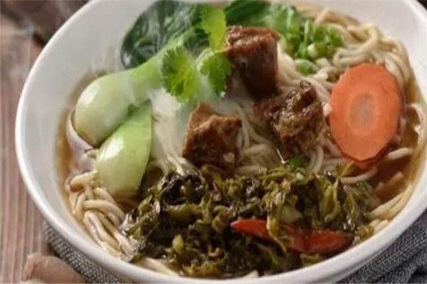 面老大酸菜牛肉面加盟