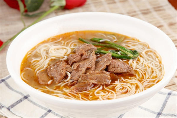 金粉世家牛肉面加盟