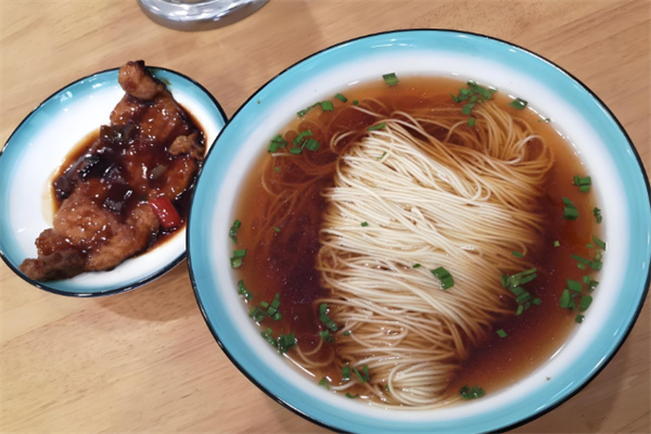 鲜一品面馆加盟