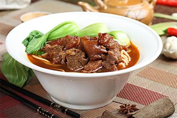 蜀焰山牛肉拉面加盟