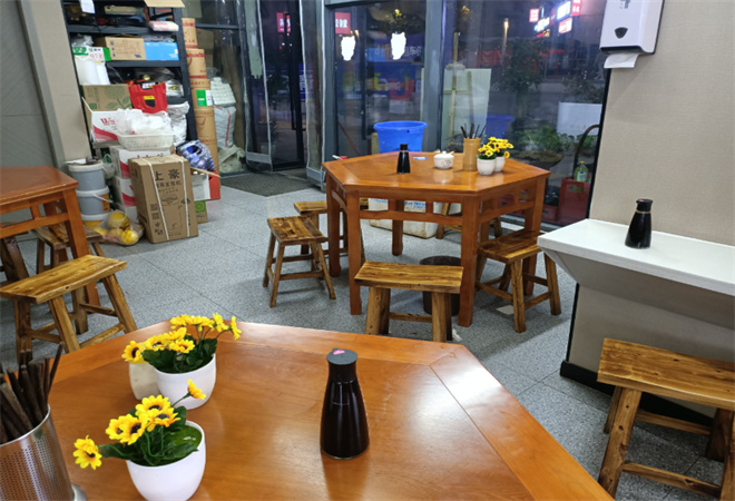 胡伦通板凳面加盟 胡伦通板凳面加盟
