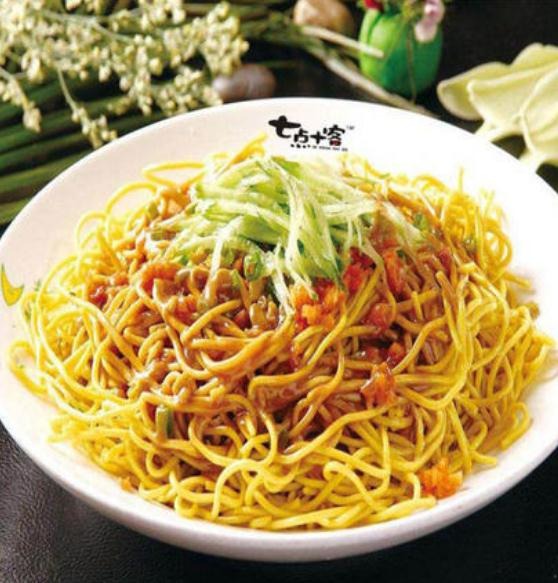 七点十客热干面加盟