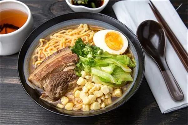 新疆风味高原拉面加盟