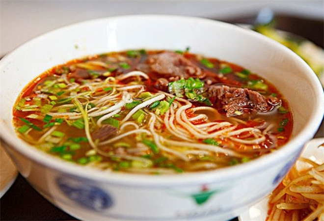 冬妈妈酸汤牛肉面 冬妈妈酸汤牛肉面