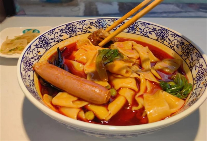 齿留汤牛肉板面王加盟 齿留汤牛肉板面王加盟