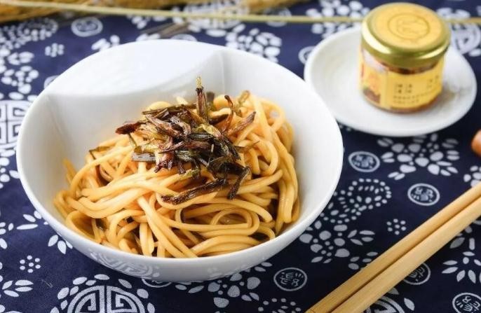 麦伴伴爆炒拌面