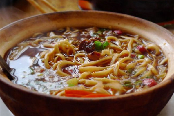 陕味情砂锅面食加盟