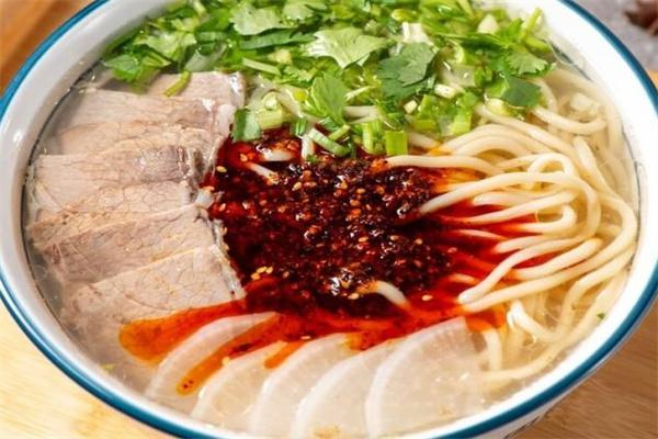 渝味牛肉面加盟