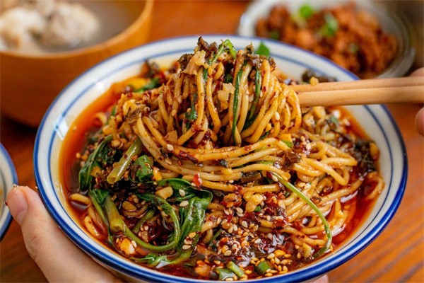 福恩辣鸡面加盟
