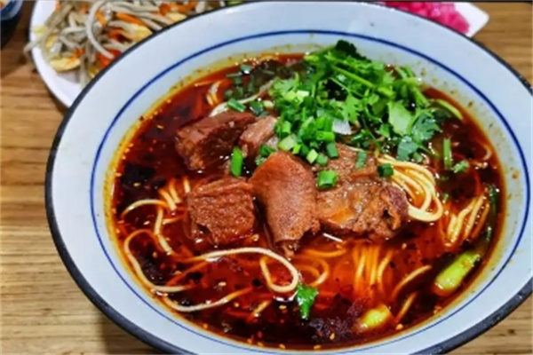 牛味轩牛肉面加盟