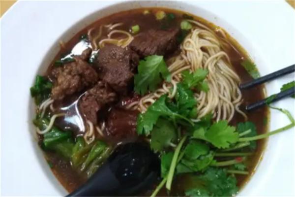 金口香牛肉面馆加盟
